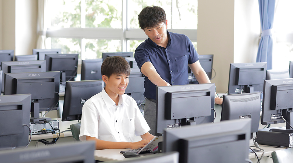 グローバルな経験と仲間からの刺激で新しい自分づくり